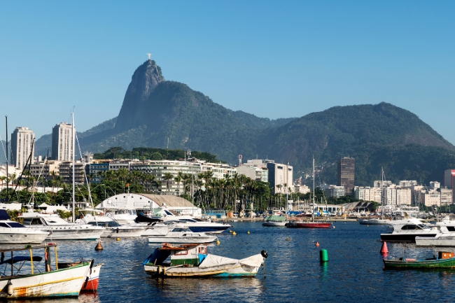 Passeios de Barco no Rio de Janeiro: Descubra a Baía de Guanabara